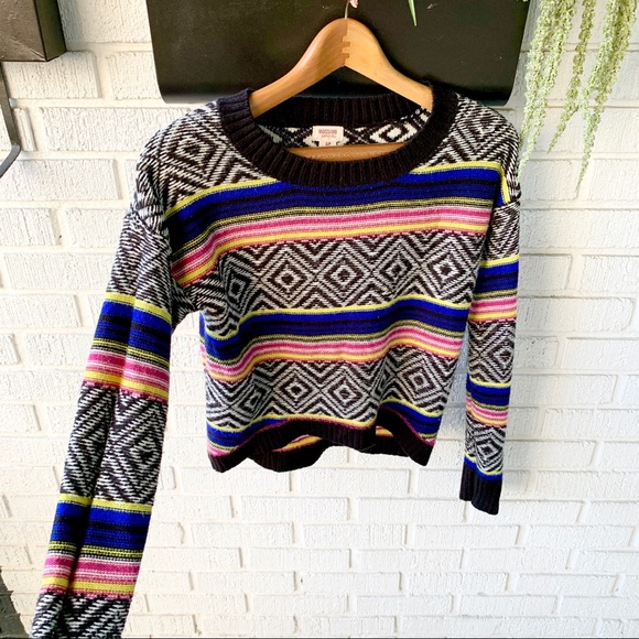 Mossimo Patterned Aztec Sweater With Stripes S/P - Picture 3 of 8